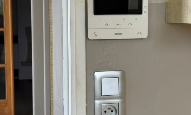 Remplacement d’un interphone BTicino & d’un moteur de portail coulissant NICE, Vichy, STOPYRA DYLAN ÉLECTRICITÉ GÉNÉRAL